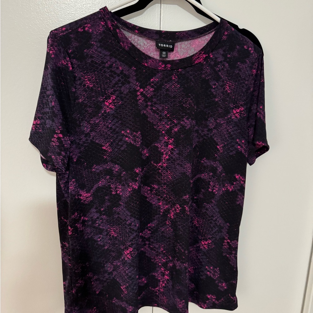 Torrid Black and Pink Patterned Top
